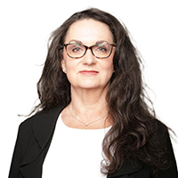 Stephanie Hund
