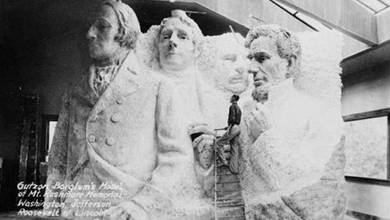 Creating Mount Rushmore National Memorial