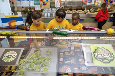 Students going through lunch line