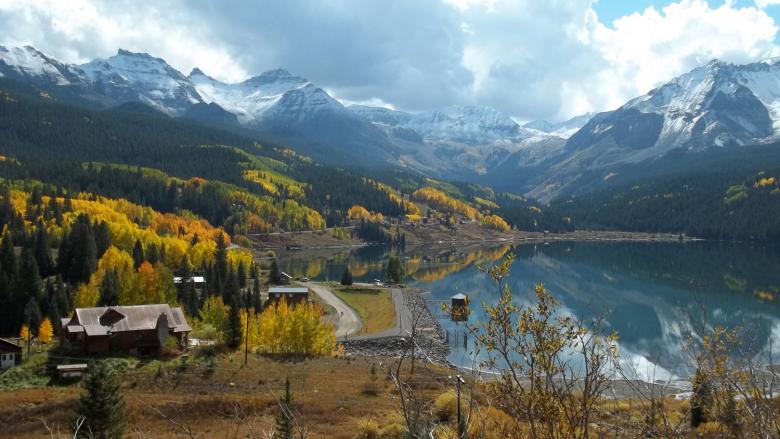 A present day image of the town of Dolores, Colorado