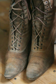 Women's work boots